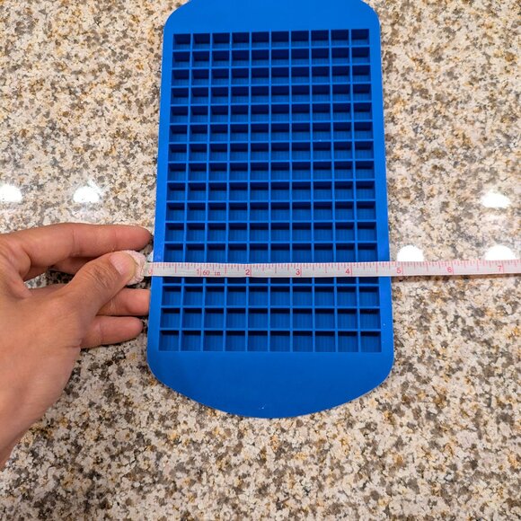 Mini Ice Trays + Paw Print Silicone Baking Mold Bundle (Used Like New) - Picture 9 of 15